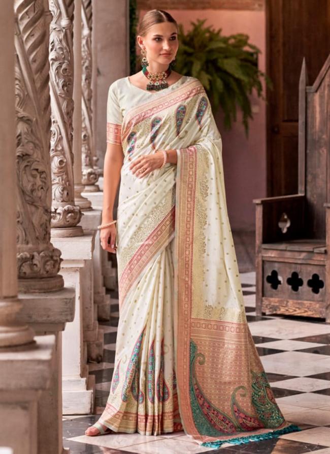 Silk White Traditional Wear Weaving Saree